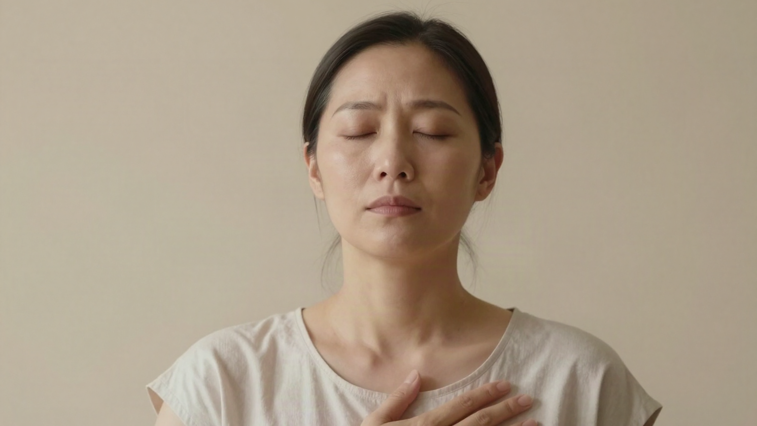 Reiki for Panic Attacks: What Actually Helps in the Moment